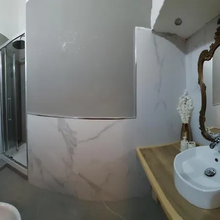 L'etoile Apartment *
